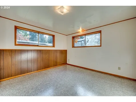 1617 NE 65th Street Vancouver WA 98665
