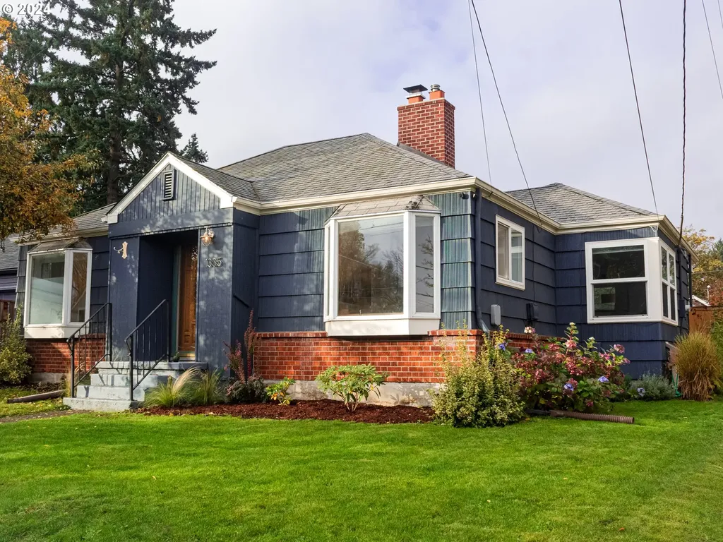 1335 NE 77th Avenue Portland OR 97213