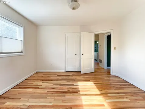 1335 NE 77th Avenue Portland OR 97213