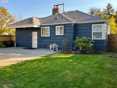 1335 NE 77th Avenue Portland OR 97213