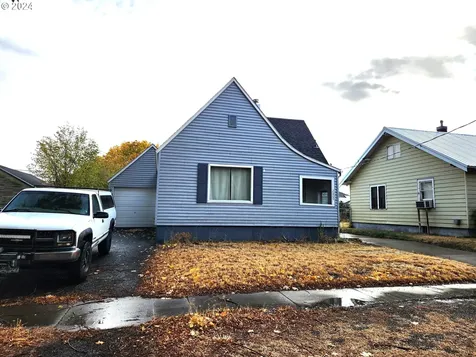 2809 N 1st Street La Grande OR 97850