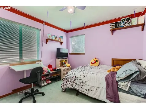 329 Ne 132nd Court Portland OR 97230