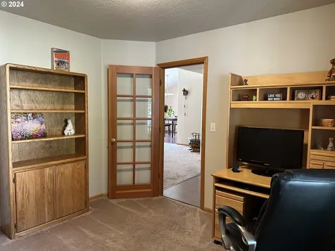 2656 Kalmia Street Eugene OR 97404