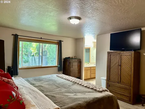 2656 Kalmia Street Eugene OR 97404