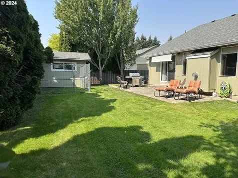 2656 Kalmia Street Eugene OR 97404