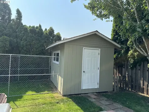 2656 Kalmia Street Eugene OR 97404