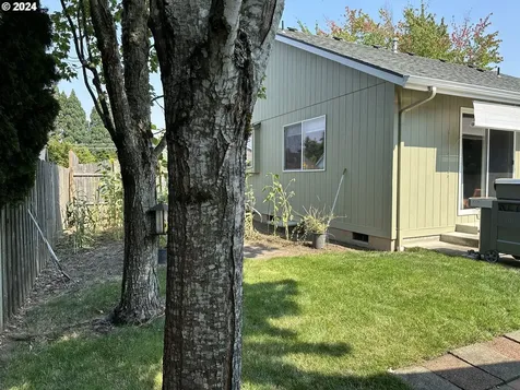 2656 Kalmia Street Eugene OR 97404