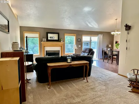 2656 Kalmia Street Eugene OR 97404