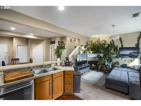 20810 Sw Sister Lane Beaverton OR 97003