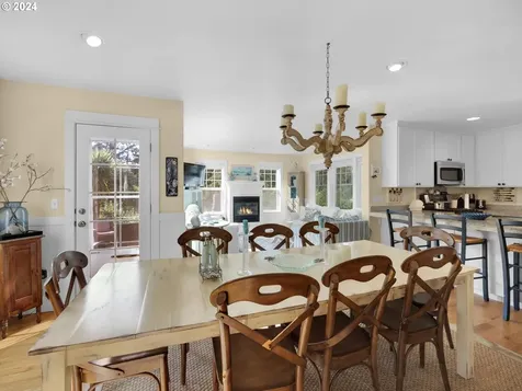 782 Woodland Court Gearhart OR 97138