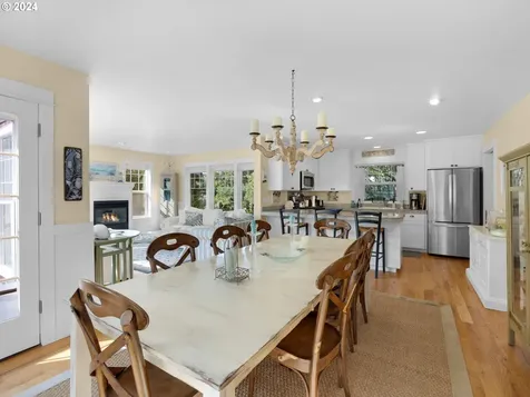 782 Woodland Court Gearhart OR 97138