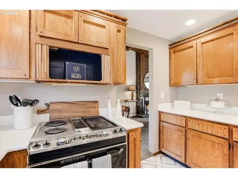 22100 S Tonya Court Beavercreek OR 97004