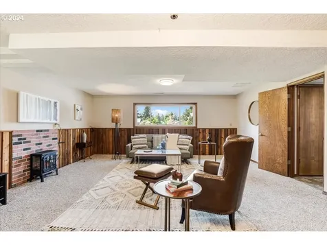 22100 S Tonya Court Beavercreek OR 97004