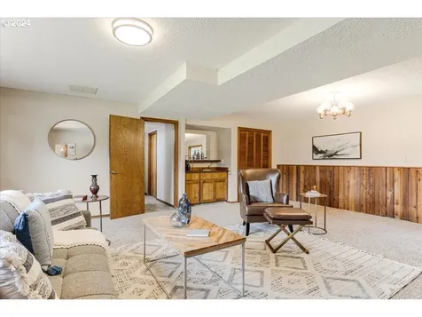 22100 S Tonya Court Beavercreek OR 97004