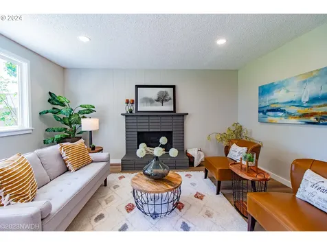 2269 E Irwin Way Eugene OR 97402
