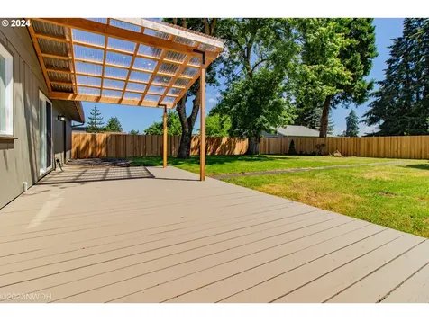 2269 E Irwin Way Eugene OR 97402