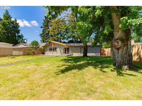 2269 E Irwin Way Eugene OR 97402