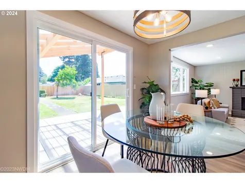 2269 E Irwin Way Eugene OR 97402