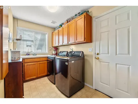 10229 Sw Moratoc Drive Tualatin OR 97062