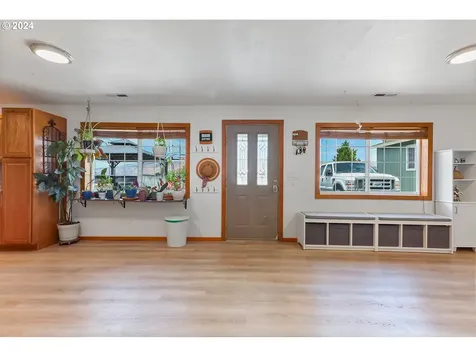 2624 E 10th Street The Dalles OR 97058
