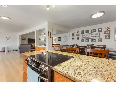 2624 E 10th Street The Dalles OR 97058