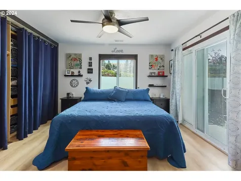 2624 E 10th Street The Dalles OR 97058