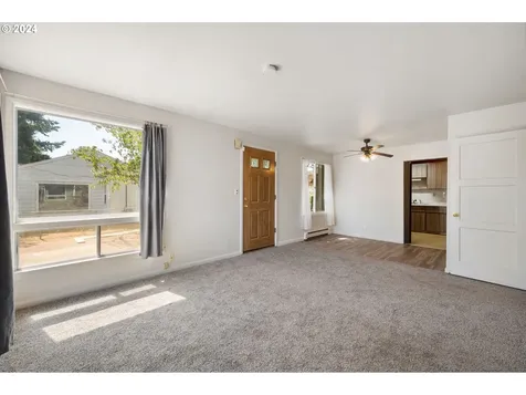 4319 Se 115th Avenue Portland OR 97266