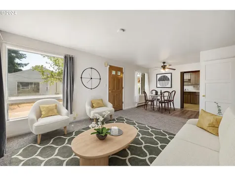 4319 Se 115th Avenue Portland OR 97266