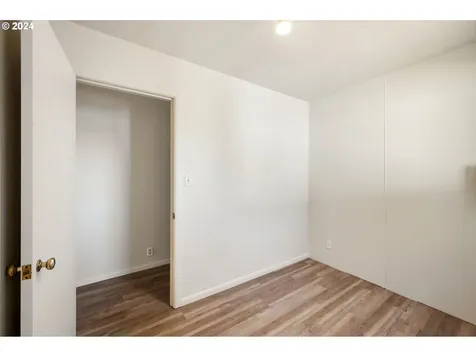 4319 Se 115th Avenue Portland OR 97266