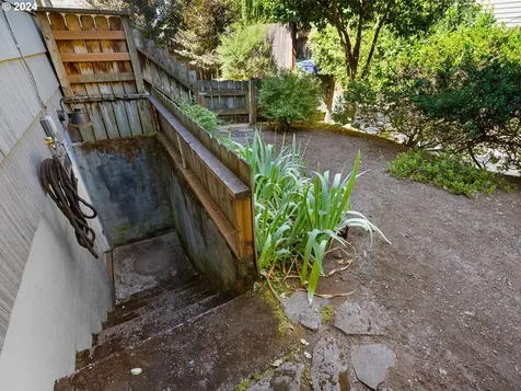 1332 Se Birch Street Portland OR 97214