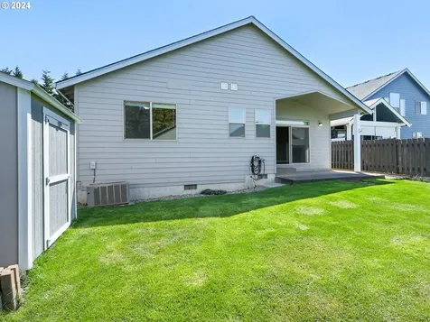119 Ne Megan Drive Estacada OR 97023