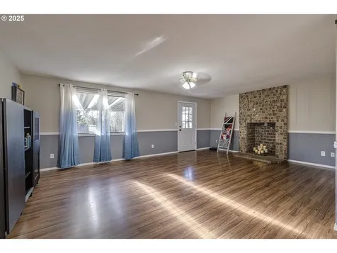 1348 NE Kennedy Lane Hillsboro OR 97124