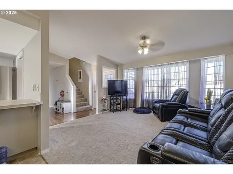 1348 NE Kennedy Lane Hillsboro OR 97124