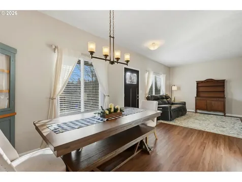 37373 Goldenrain Street Sandy OR 97055