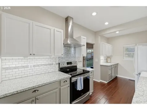 37373 Goldenrain Street Sandy OR 97055