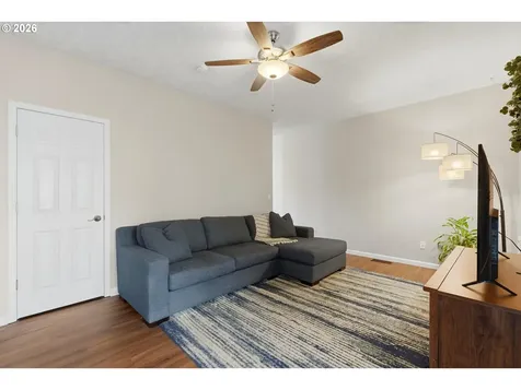 37373 Goldenrain Street Sandy OR 97055