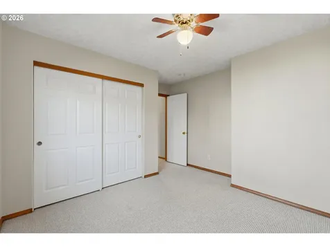 37373 Goldenrain Street Sandy OR 97055