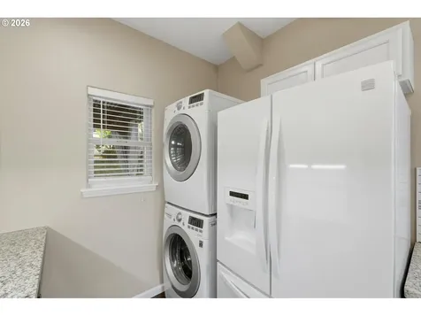 37373 Goldenrain Street Sandy OR 97055