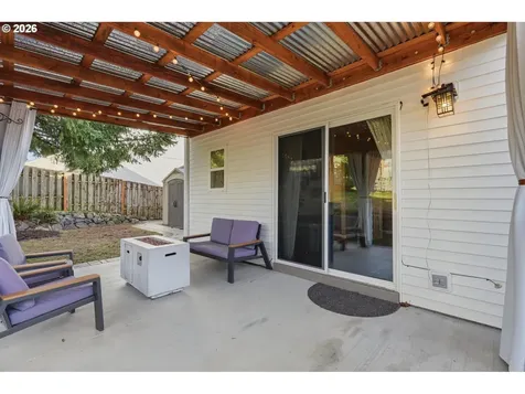37373 Goldenrain Street Sandy OR 97055