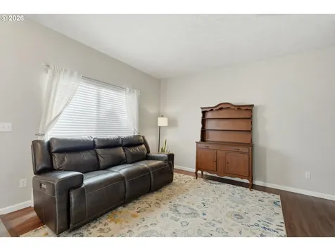 37373 Goldenrain Street Sandy OR 97055