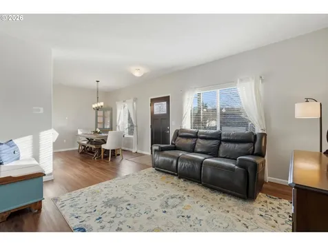 37373 Goldenrain Street Sandy OR 97055