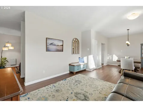 37373 Goldenrain Street Sandy OR 97055