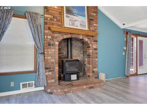 6630 Alderbrook Road Tillamook OR 97141