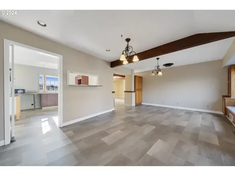 6630 Alderbrook Road Tillamook OR 97141