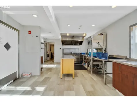 6630 Alderbrook Road Tillamook OR 97141