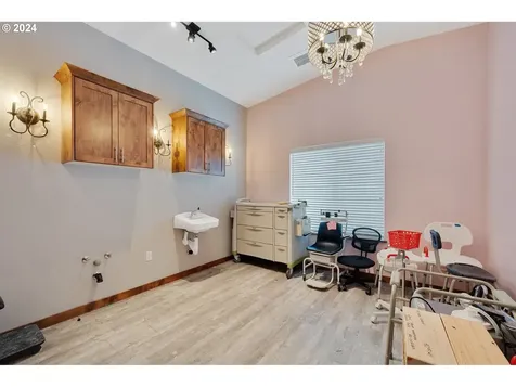 6630 Alderbrook Road Tillamook OR 97141