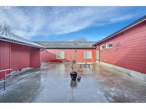 6630 Alderbrook Road Tillamook OR 97141