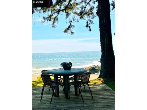 15532 Oceanview Drive Brookings OR 97415