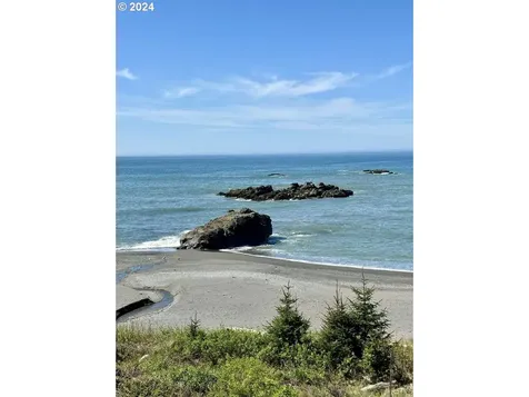 15532 Oceanview Drive Brookings OR 97415