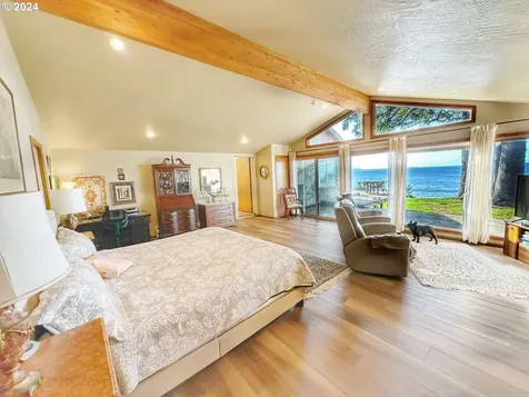 15532 Oceanview Drive Brookings OR 97415